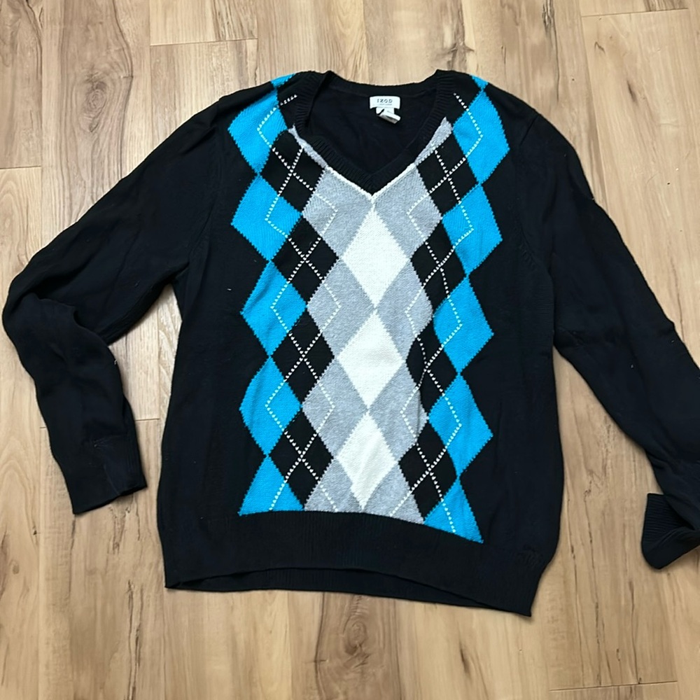 Izod sweater